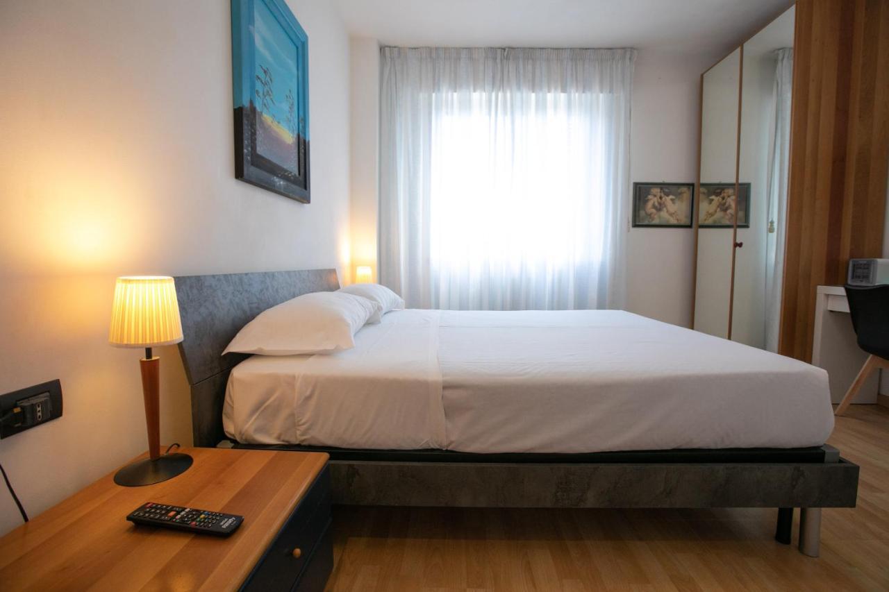 Mirea'S Rooms Ascoli Piceno Exterior foto