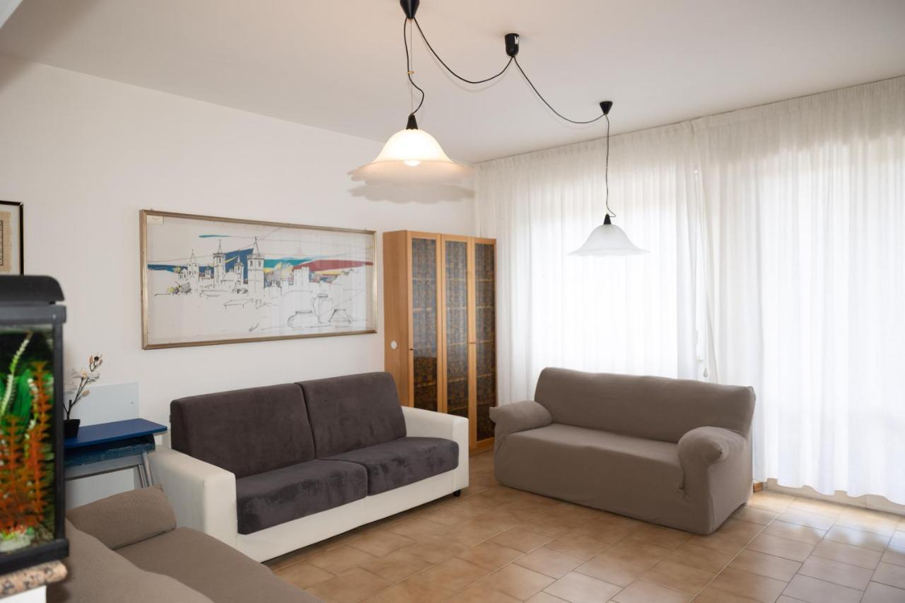 Mirea'S Rooms Ascoli Piceno Exterior foto