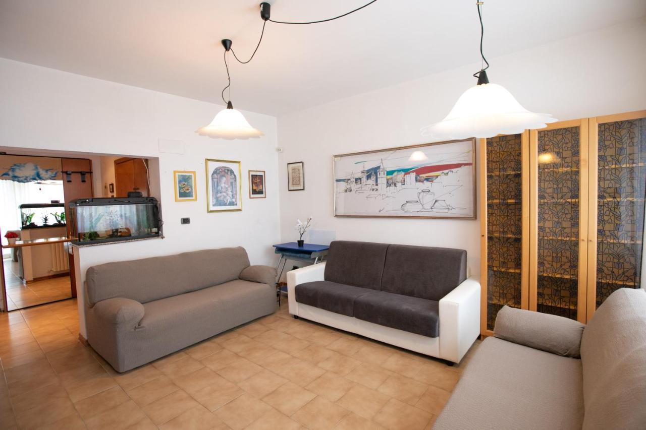 Mirea'S Rooms Ascoli Piceno Exterior foto